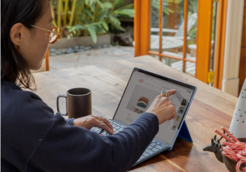 Khách hàng: Koro Love